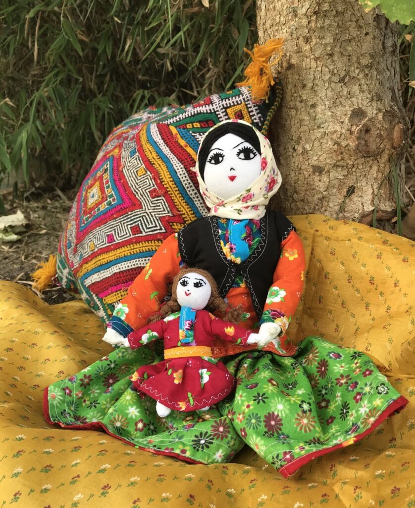 سفارش عروسک محلی